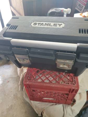 Stanley toolbox with hand tools 1