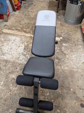 Weight Lifting Bench 1