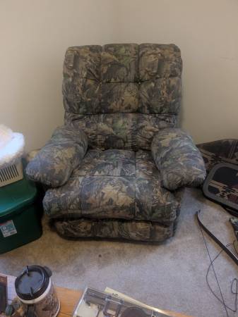 Polaris camo recliner 1