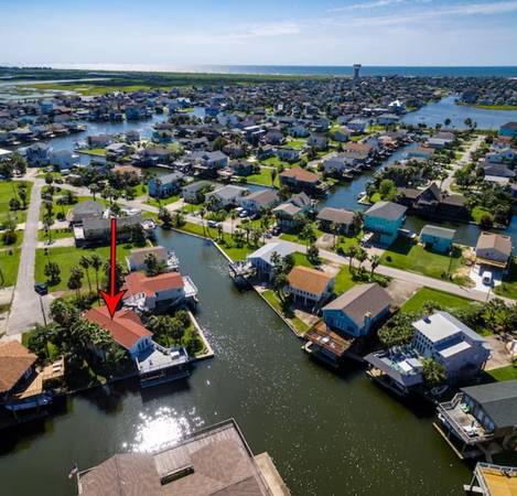 $140 / 1br - 1300ft2 - WINE TIME COZY URBAN EFFICIENCY SLEEPS 6 (Jamaica beach,TX)63986918779394121