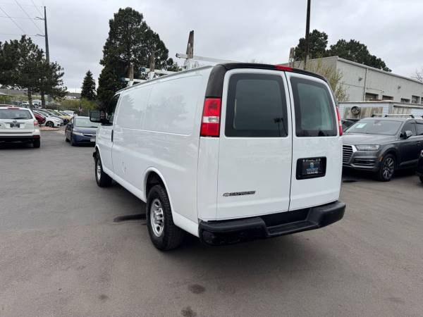 2014 Chevrolet Express 2500 Cargo Chevy Van 3D Van - $8,900 (King Auto)63612247684611124