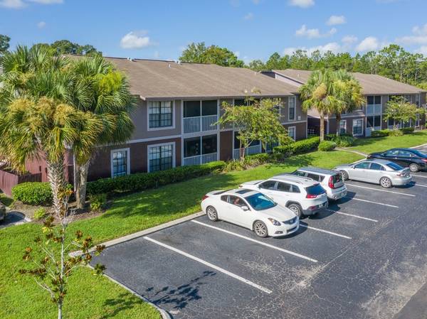 $1,330 / 1br - 650ft2 - Rent Credit Reporting Service, Washer/Dryer, Balcony (26675 Players Cir, Lutz, FL)63976136466947120