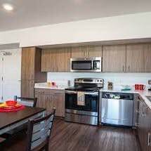 $1,001 / 1br - 855ft2 - Private Room (Student Living) (Turlock)63654929232641123