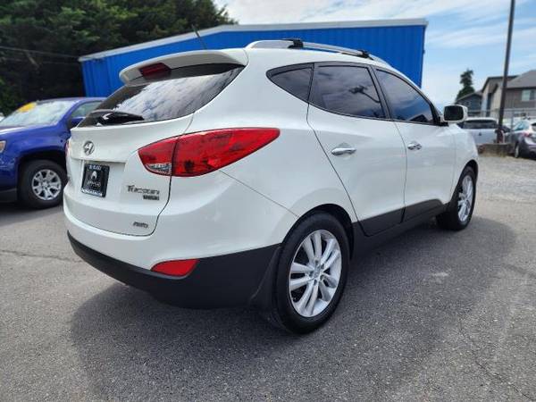 2013 Hyundai Tucson Limited AWD - $7,999 (Seattle)63470888016513123