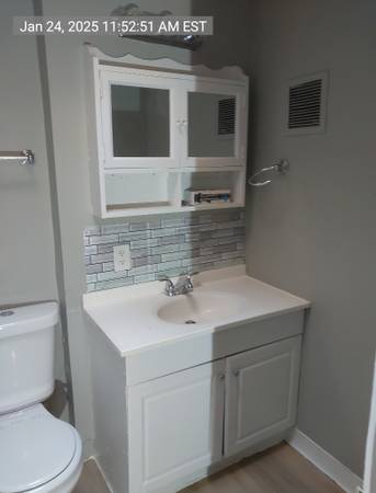 $1,299 / 3 habitaciones - 1020 pies² - ¡Hogar independiente remodelado con un patio enorme en el condado de Anne Arundel! (Baltimore)63654692326019123
