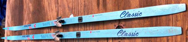 Fischer snow skis 1