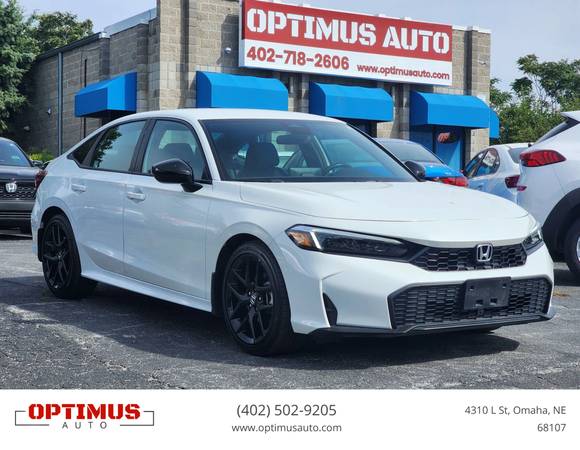 1 2025 Honda Civic - Financing Available! 1