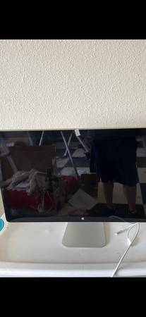 Display (Acer);  4 Keyboards 1