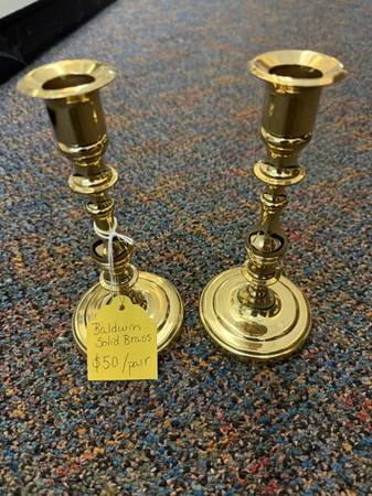 SOLID BRASS CANDLESTICKS 1
