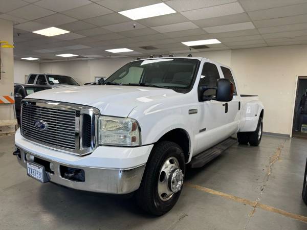 2006 Ford F350 Super Duty Crew Cab - Financing Available! - $13995.0063619344856577122