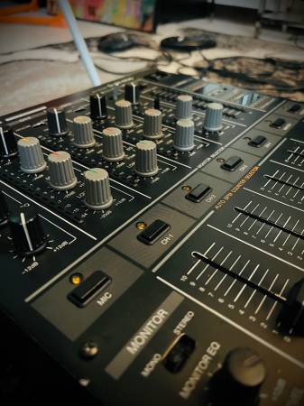 Pioneer DJM-500 DJ Mixer - musical instruments - by owner