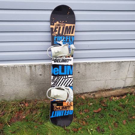 140cm Firefly Snowboard only also available snow board boots 1