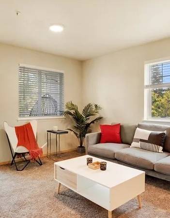 $835 / 4br - By-The-Bedroom Apartment | In-Unit Washer/Dryer | Minutes from WWU! (Bellingham)63509650062723122