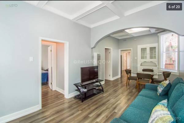 $4,950 / 2br - 1200ft2 - Casa remodelada de estilo revival español - 2 dormitorios 1 baño 2 cocheras (castro / upper market)63851971290243120