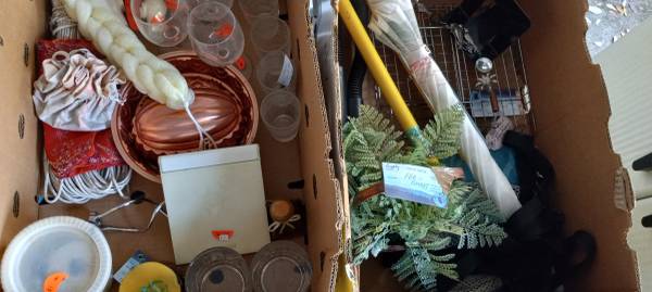 ** EVERYTHING IS $1 OR LESS, Adding Regularly - Not Yard Sale, 28+Bxs - $1 (NE Pensacola)62946980104579124