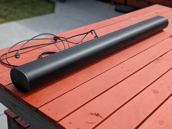 スピーカー・ウーファー Sonos Arc model S19 スピーカー・ウーファー Sonos Arc model S19 Sonos「Arc