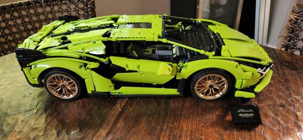 Lego 42115 Lamborghini Sián FKP 37 1