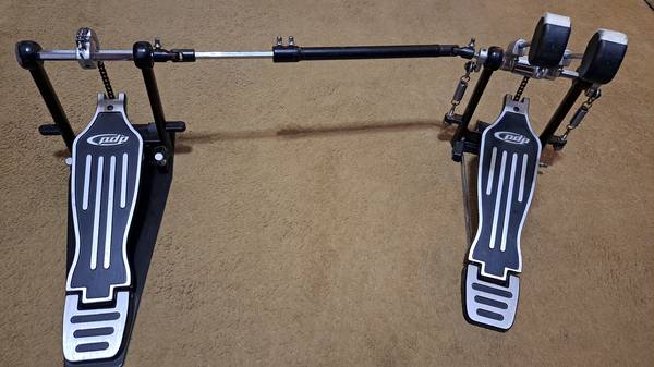 Pacific PDP Double Bass Drum pedal 1