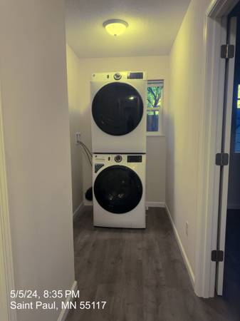 $845 / 1br - 1br - New Studio near downtown ST Paul built (St Paul, MN)63666930930177121