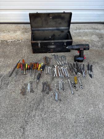 Hand tools lot 1