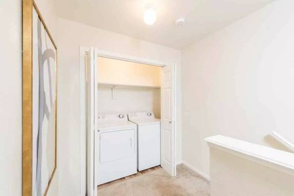 $1,770 / 1br - 832ft2 - Cascades - 1 Bed, 1 Bath, Beautiful landscape views (Fresno - Fresno)63798509457921120
