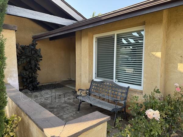 $3,295 / 2br - 1154ft2 - 2 Bed / 2 Bath Home on Calle Maribel63663888628995122