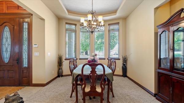 $829,000 / 3br - 2732ft2 - ¡ACABAMOS DE LISTARLO! Diseño impecable en un barrio fantástico (Pasco)63624250919427122