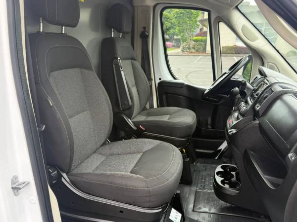 2017 RAM 3500 High Roof - Photo 15