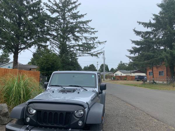 Jeep wrangler - $15,500 (Tacoma)63441406714499121
