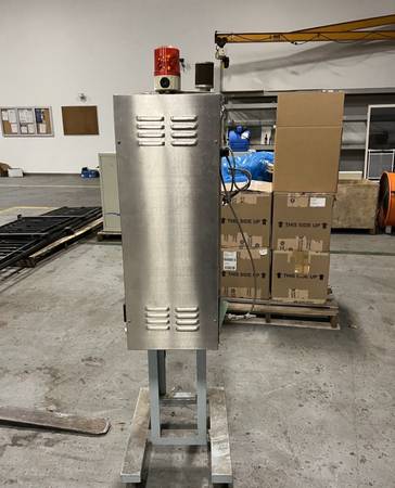 Brand New Conair Plastic /Pallet Dryer 1