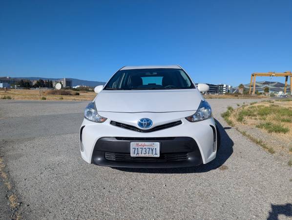 2016 Toyota Prius V Three (New Hyrbid Battery) - $12,500 (Santa Clara)63469882324993121