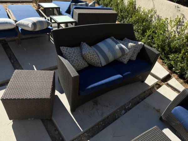 Dedon Woven Patio Furniture Couch with Side Table 1