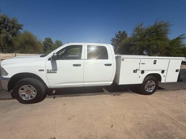 2018 Dodge Ram 3500 4x4 Crew Cab, pocos kilómetros - $12,900 (Mesa)63470598480129121