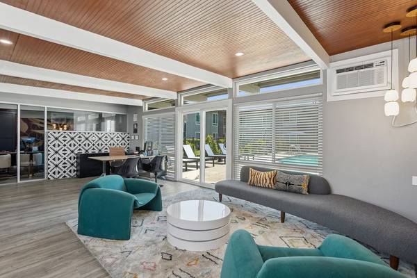 $1,860 / 2br - 840ft2 - Let's celebrate Friday with $500 OFF MOVE IN YOUR TOTAL! Call TODAY!💥 (10680 Coloma Rd, Rancho Cordova, CA)63790861912321122