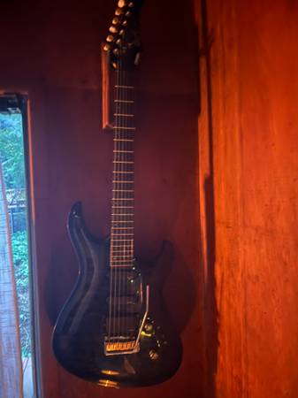 Cort G-290 deluxe 1