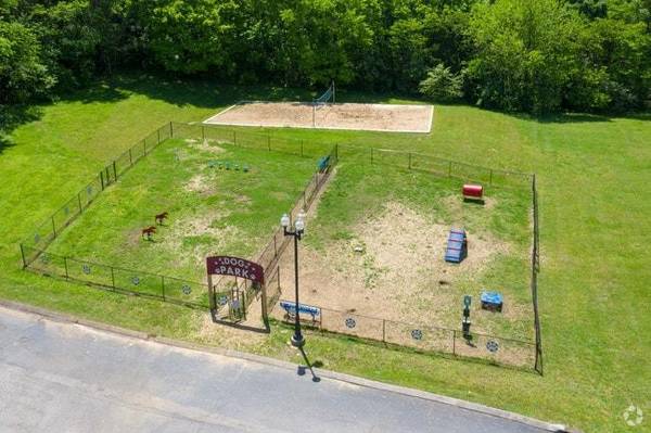 $1,394 / 1br - 606ft2 - 3 Sparkling Outdoor Pools and 1 Indoor Pool, Hot Tub63680375631619124