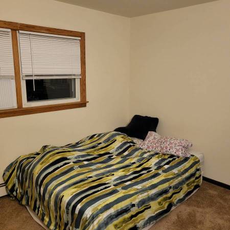 $750 / 2br - 1400ft2 - Beautiful and newer apartment near Midway Airport (Garfield Ridge)64041647916162120