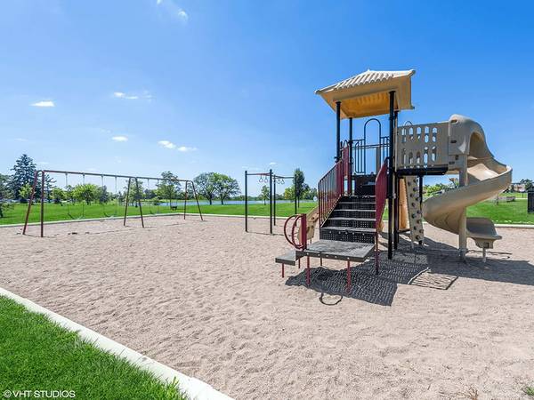 $1,069 / 400ft2 - At Last, this is what you have been searching for! (VOA Park, US Post Office, Target/Walmart)63974473571971123