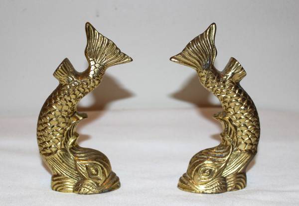 Pair of Vintage Brass Dolphin Fish Figurines 1