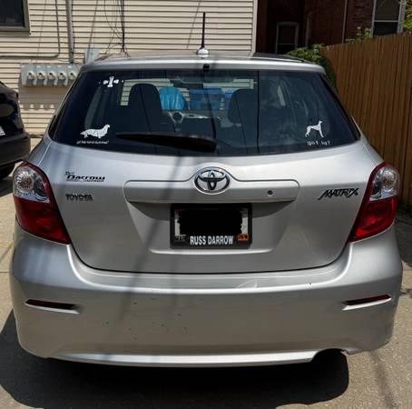 2009 Toyota Matrix - $3,000 (Chicago)63616748385923121