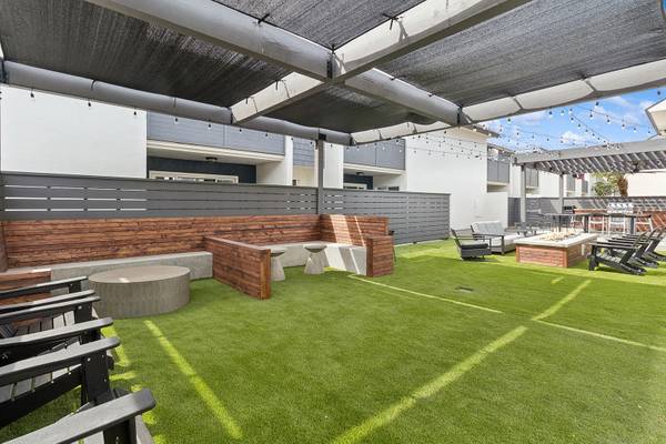 $2,690 / 2hab - 900ft2 - Equipo de gestión en el lugar, zonas de parrilla designadas, centro de fitness63657123861123120