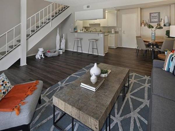 $3,220 / 3br - 1225ft2 - Hard Floors in Common Living Areas, Stainless Steel Appliances (Montclair)64028084203138121