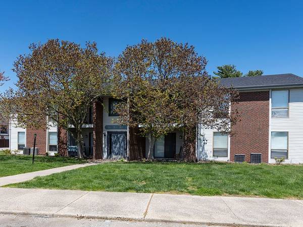 $800 / 1br - 710ft2 - ¡Las casas se están agotando RÁPIDO con $500 de descuento en la mudanza, asegura la tuya hoy! (1200 E Elmwood Dr, Terre Haute, IN)63675863334657122