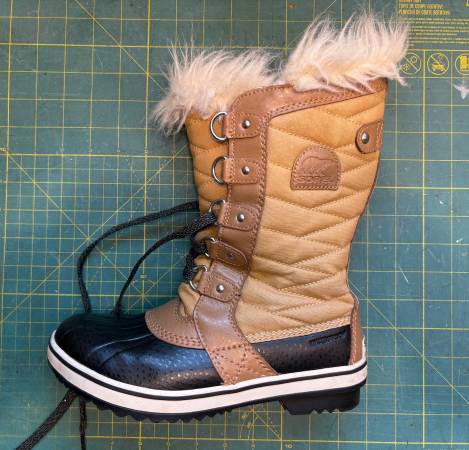 Sorel Big Kids Youth Tofino II Waterproof Boot - $40 (Seattle)63471361898881120