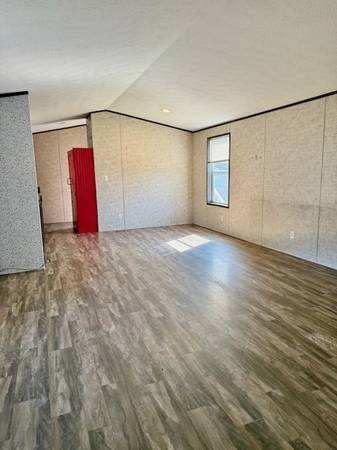 $39,900 / 2br - 2022 Commodore Mobile Home En Venta, Duncansville PA. (Duncansville, PA)63836543184387120