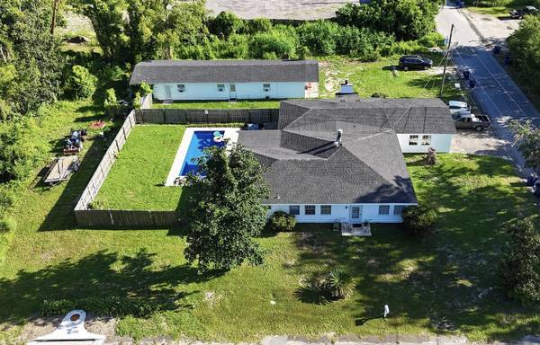 $2,800 / 3br - 3400ft2 - 4bd/3.5bath 3,400 sqft. Direct to owner (PANAMA CITY)63924679394051121