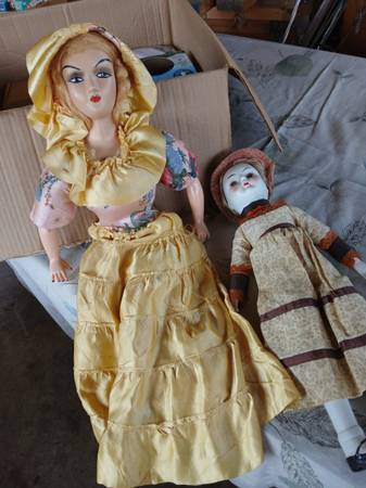 Old dolls 1