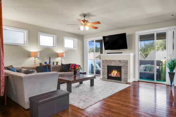$4,999 / 3br - 2778ft2 - Fully Furnished 3 bed 3+ bath home - utilities included (Bothell)63814736112001120