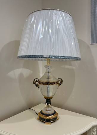 Elegant Ornate Table Lamp 1