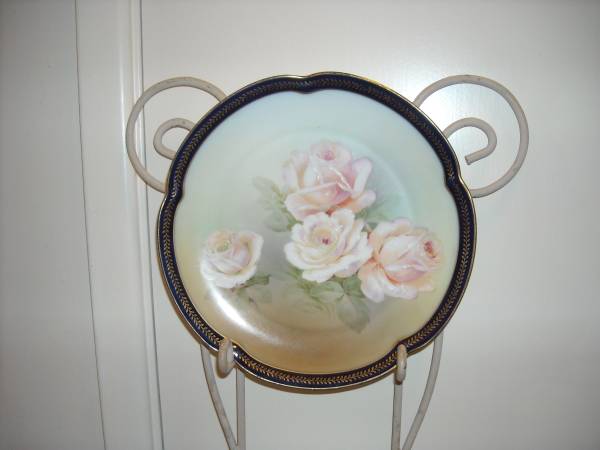Vintage Collector Plates with Hand Painted Roses 1